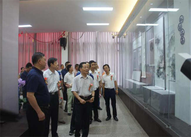 亿万28官网-追求健康,你我一起成长