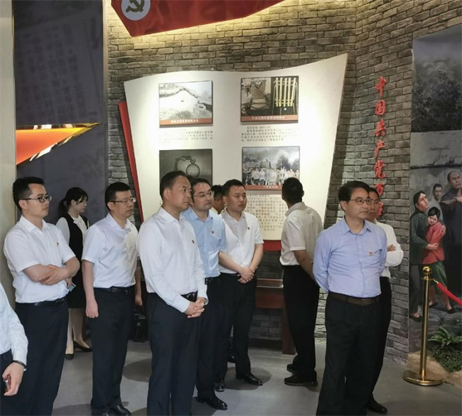 亿万28官网-追求健康,你我一起成长