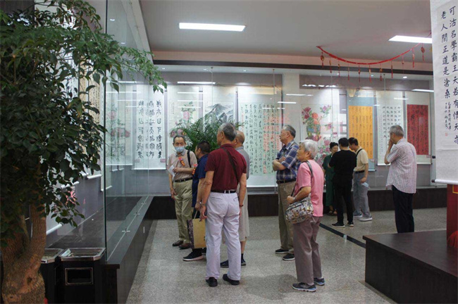 亿万28官网-追求健康,你我一起成长