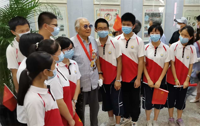 亿万28官网-追求健康,你我一起成长