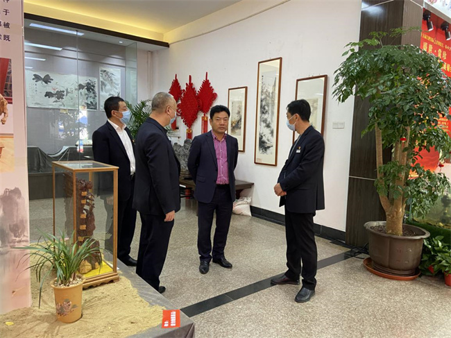 亿万28官网-追求健康,你我一起成长